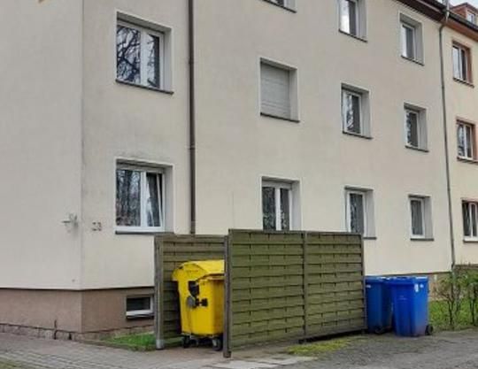 Hier können Sie sofort einziehen und die 1. Monatsmiete sparen ! - Foto 1