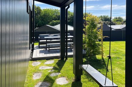 LUXE LIVING - Photo 4