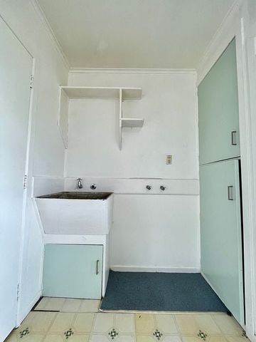 3 Bedroom House in Papatoetoe - Photo 2