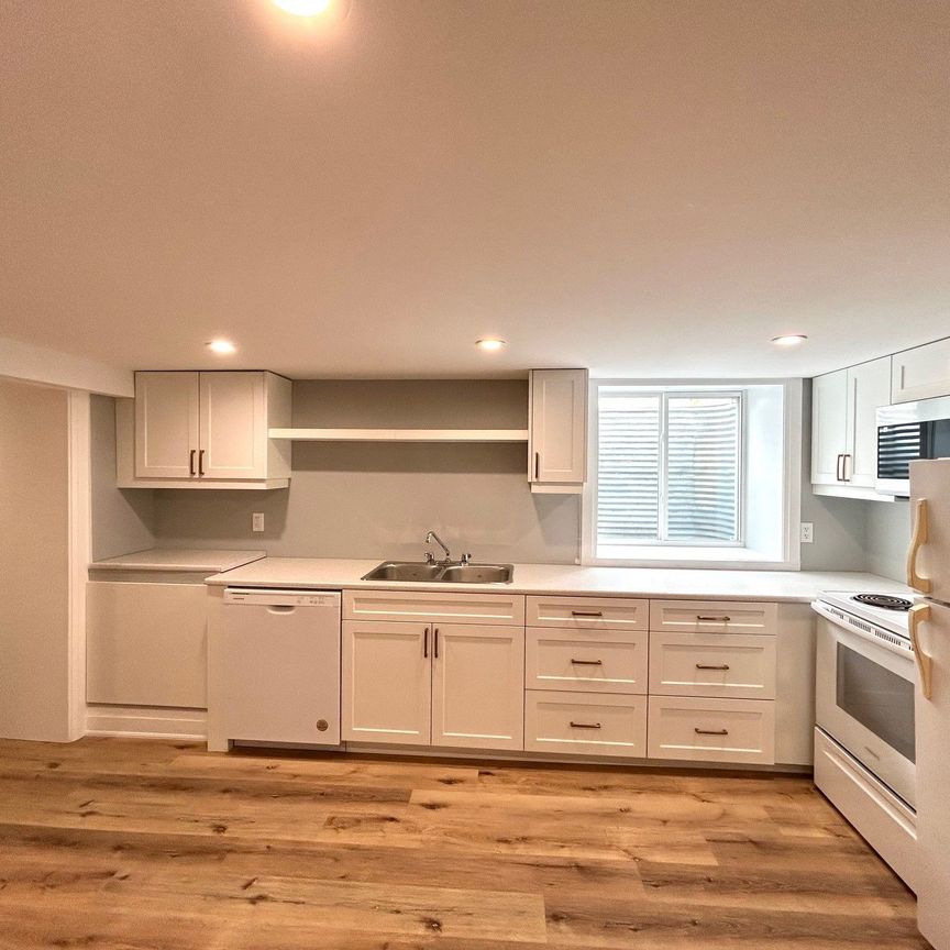 For Lease - 7 Mary Street Unit# Lower Unit, Kawartha Lakes, Ontario - Photo 1