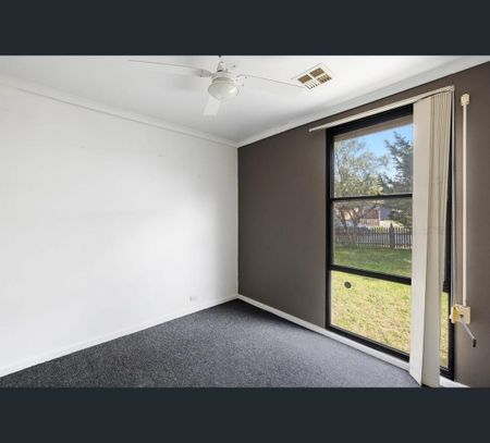 82 Eldorado Crescent, Meadow Heights, Vic 3048 - Photo 3