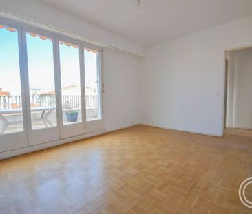 2 PIECES VIDE - 14 RIBOTTI - NICE PORT - Photo 6