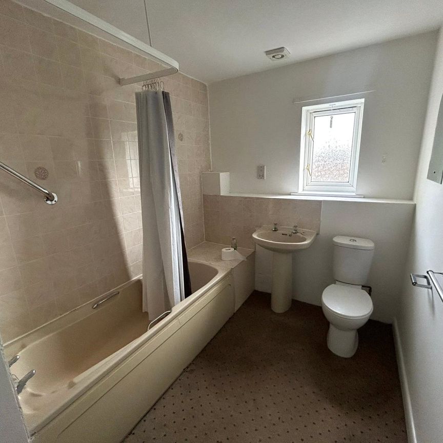 1 bedroom apartment to rent Regent Street, Swadlincote, DE11 - Photo 2