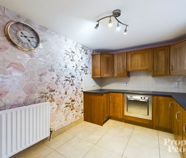 18 Lancaster Street, Belfast, BT15 1EZ - Photo 2