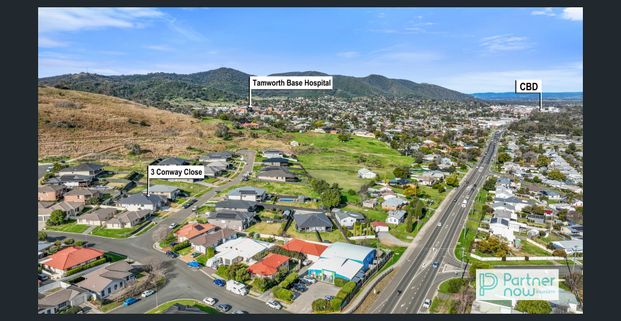 Modern and Comfortable Living - Photo 1