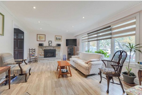 For Lease - 259 Harold Avenue, Whitchurch-Stouffville, Ontario - Photo 1