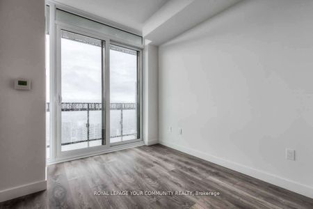 For Lease - 8 Eglinton Avenue Unit# 4209, Toronto, Ontario - Photo 3