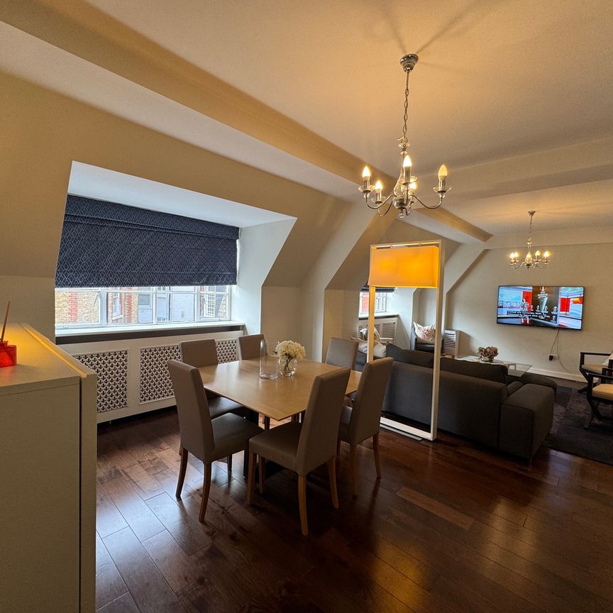 3 Bedrooms, 3 Ensuite Bathrooms, Cloakroom and Large Double Reception with Concierge & Lift - Photo 1