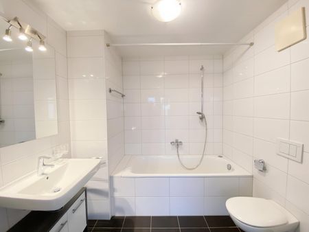 Ihr neues Zuhause in Lustenau – Moderne 2,5-Zimmerwohnung mit Wintergarten zu vermieten! - Photo 2