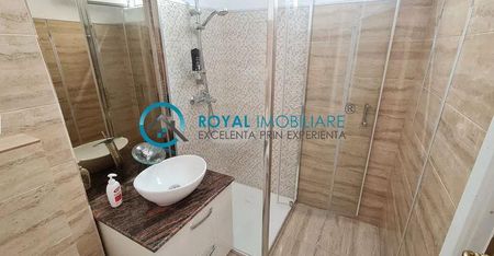 Royal Imobiliare Inchiriere apartament 2 camere zona Ultracentral - Photo 5