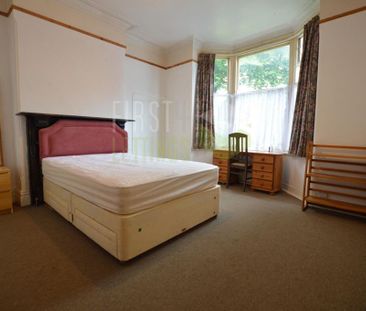 4 bedroom terraced house to rent - Photo 4