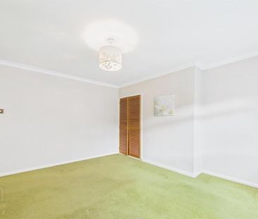 11 Tudor Avenue, Belfast, BT6 9LR - Photo 4