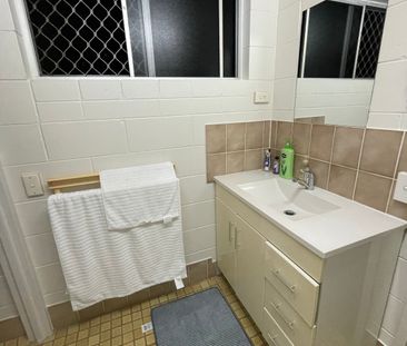 Trinity Beach - Photo 4