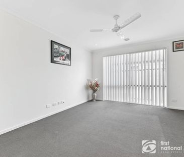 Family Home in Cascades – Convenient Location Opposite Scenic Wetlands - Photo 3