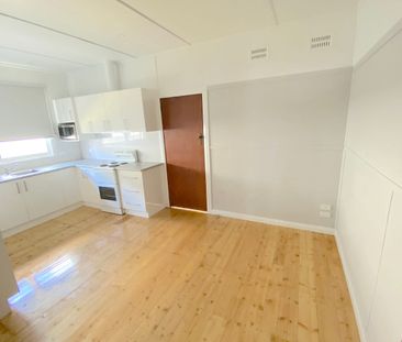 QUIET LOCATION - SUNNY OUTLOOK - Photo 4