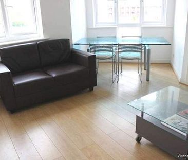 2 bedroom property to rent in London - Photo 5