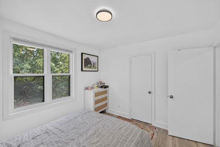 For Lease - 297 Royal Avenue Unit# 2, Carlingwood - Westboro and Area, Ontario - Photo 5