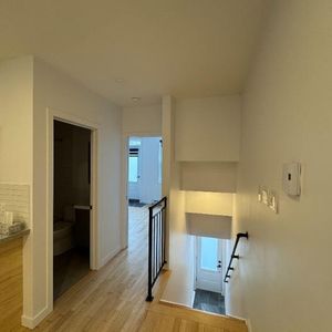 logement 3 1/2 a louer - Photo 2