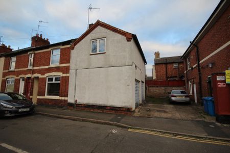 Fuller Street, Kettering, NN16 - Photo 2