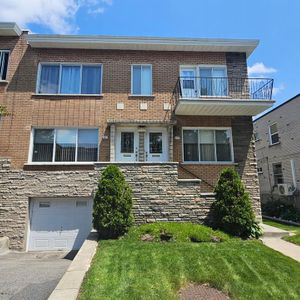 Appartement Côte-des-Neiges/Notre-Dame-de-Grâce (Montréal) À Louer - Photo 3