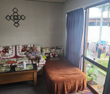 6/14 Pretoria Street, Victoria - Photo 1