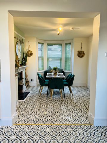 BEDROOM 4 – MEDIUM DOUBLEENSUITE - Photo 4