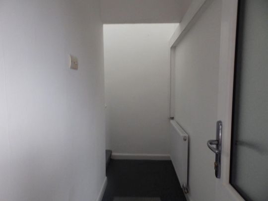 2 bedroom House To Let Total Size: 1034 SQ FT - Photo 1