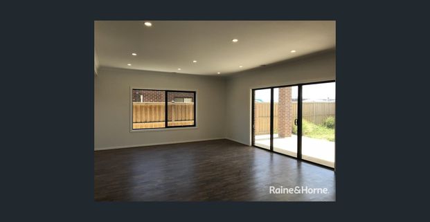 Fabulous Family Home in Saltwater Point Cook + 4 Living Areas - Photo 1