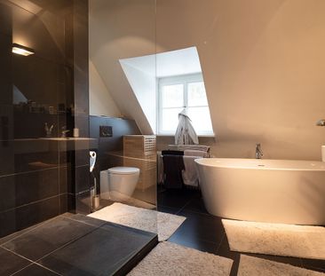 Ganz besonders: exklusives stilvolles Haus in Traumlage! - Photo 2