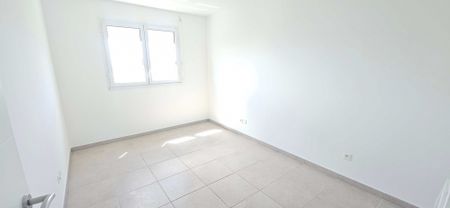 Beau T4 - vue mer- l'étang z'abricot - loi CIOP - Photo 4