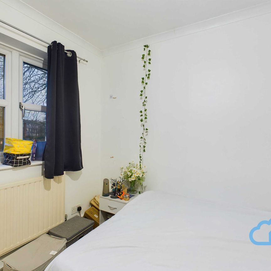 RM3 Bartlett Close | Poplar | London | E14 6LH - Photo 1