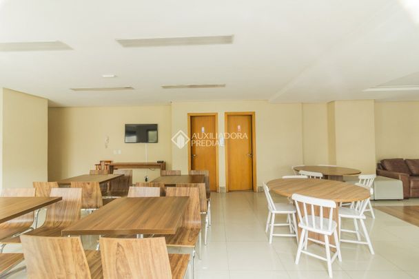 Apartamento com 3 quartos e 72m² para alugar em São João, Porto Alegre. - Photo 1