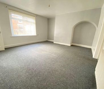 3 bed terraced house to rent in SR8 - Photo 3