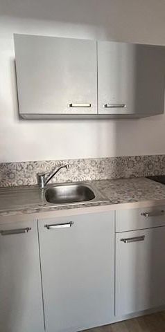 Location Appartement 2 pièces 37m² CAMBRAI 59400 - Photo 1