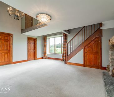 Whinney Lane, Langho, Blackburn - Photo 3