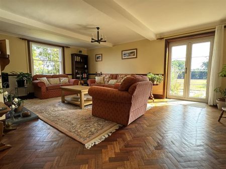 6 bedroom house to rent - Photo 2