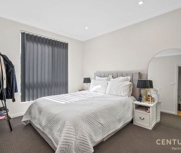 Two Bedroom Modern Unit! - Photo 4