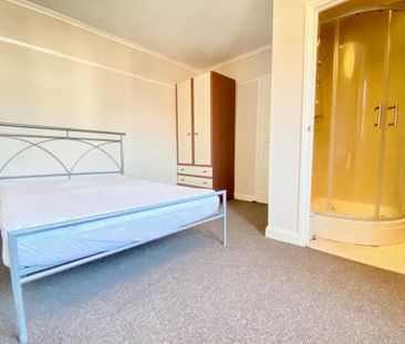 Dereham Road - Photo 5