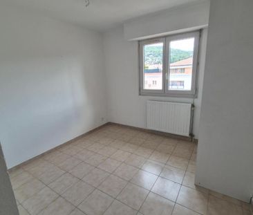 Location Appartement 3 pièces 65m² DRAGUIGNAN 83300 - Photo 5