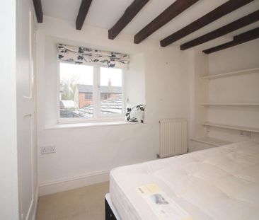 3 bedroom terraced house to rent - Photo 2