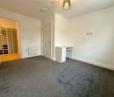 Wimborne Road, Poole, Dorset, BH15 - Photo 2