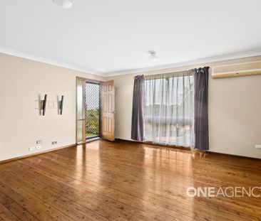 Low Maintenance Lifestyle In The Heart of Koonawarra - Photo 1