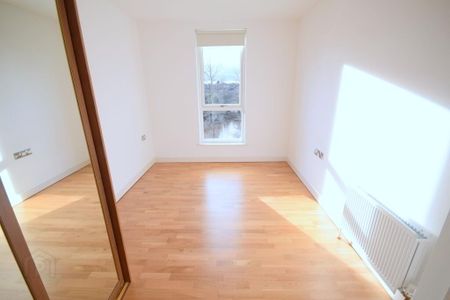 Apt 40 The Stern Building, 37 Annadale Cresent, Belfast, BT7 3NF - Photo 2