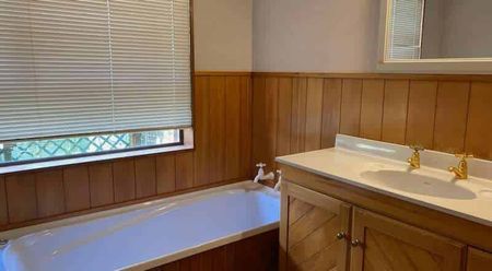 Te Aroha -3 Bedroom - Photo 5