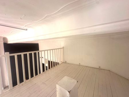 Location Appartement Aix-en-Provence 2 Pièces 30 m² - Photo 4