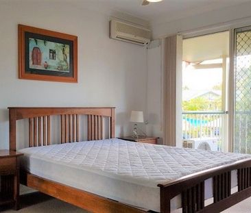 Fully Furnished Townhouse in Secure Sunnybank Mead Complex Inspecti... - Photo 4