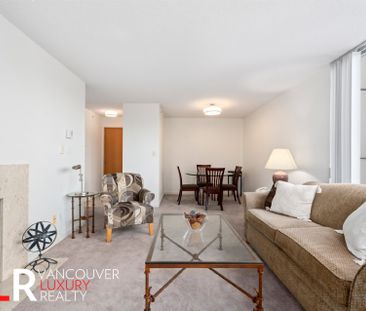 Condo in Downtown Vancouver, British Columbia - Photo 3