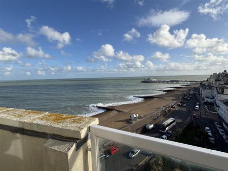Royal Parade Eastbourne BN22 7AX - Photo 2