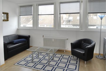 2 Zimmer in Düsseldorf - Photo 2