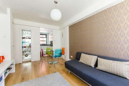 Turner Street, Whitechapel, E1 - Photo 2